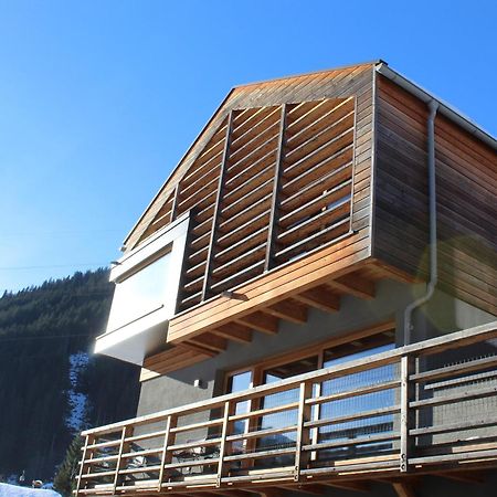 Pluenggas Chalets 加舒恩 外观 照片